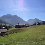 Hotel Suitehotel Kleinwalsertal 4*