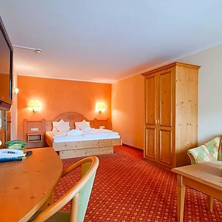 Szálloda Suitehotel Kleinwalsertal 4*