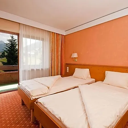 Szálloda Suitehotel Kleinwalsertal 4*